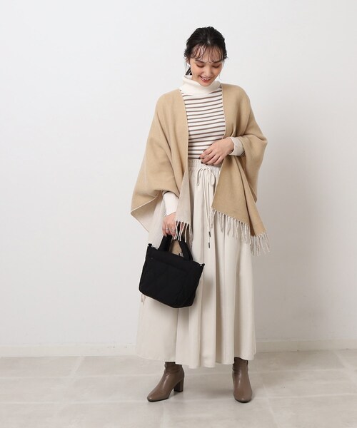 SHOO・LA・RUE（シューラルー）の「◆ポケットキルトショルダーバッグ（ショルダーバッグ・レディース・ブラック/ベージュ/ブルー・00）」の18枚目の写真