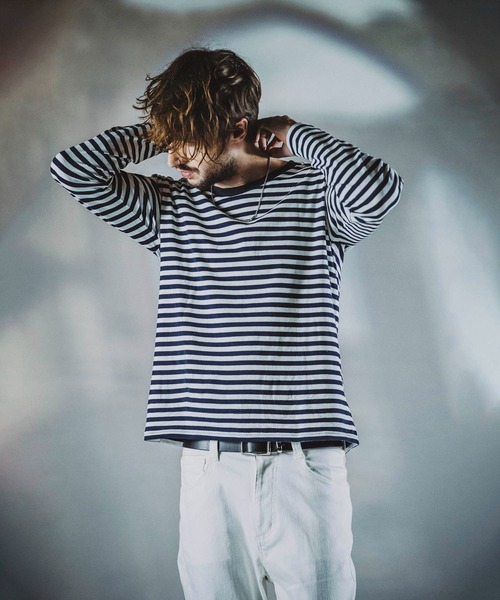 NO ID.（ノーアイディ）の「【NO ID.】Border U-Neck Long T-Shirt / ボーダー Uネック ロンT（Tシャツ/カットソー・メンズ・ブラック/ネイビー/グレー・1/2）」の7枚目の写真