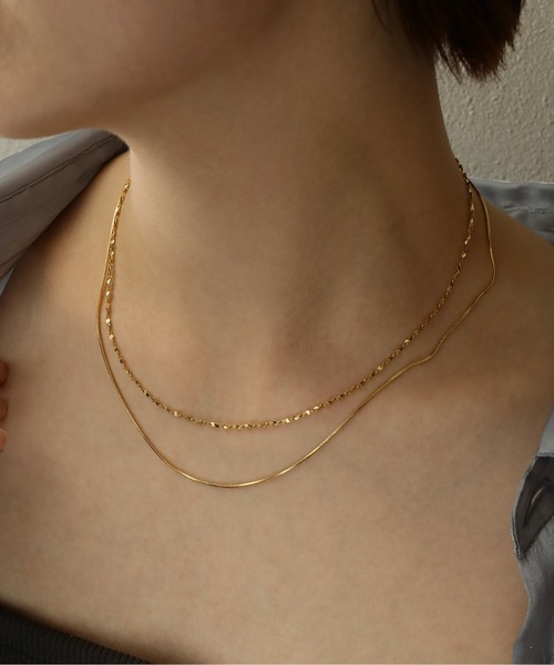 ORLEAN（オルレアン）の「【ORLEAN】 ２連華奢チェーンネックレス サージカルステンレス（ネックレス・レディース・ゴールド/シルバー・フリー）」の2枚目の写真