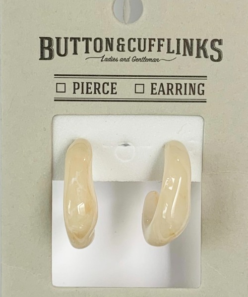 BUTTON＆CUFFLINKS（ボタンアンドカフリンクス）の「BUTTON＆CUFFLINKS　ボタンアンドカフリンクス：お花/ 変形 ピアス（ピアス（両耳用）・レディース・レッド/グリーン/レッド系その他/オフホワイト/イエロー・FREE）」の6枚目の写真