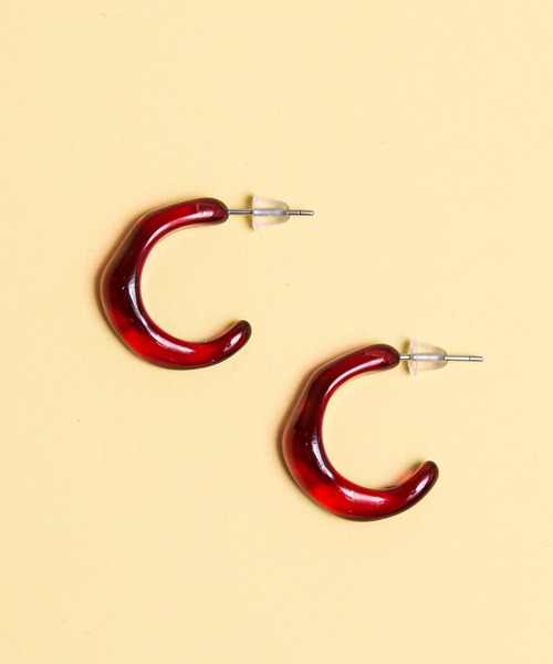 BUTTON＆CUFFLINKS（ボタンアンドカフリンクス）の「BUTTON＆CUFFLINKS　ボタンアンドカフリンクス：お花/ 変形 ピアス（ピアス（両耳用）・レディース・レッド/グリーン/レッド系その他/オフホワイト/イエロー・FREE）」の15枚目の写真
