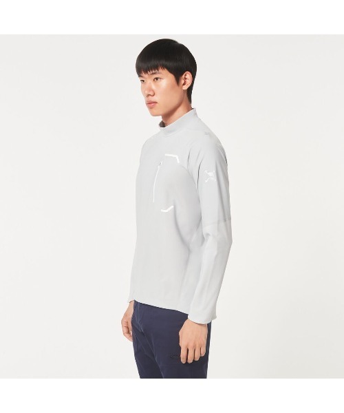 [オークリー] Polo Shirt SKULL SYNCHRONISM MOCK SHIRT 2.0 COOL GRAY 2 Mサイズ相当 OAKLEY（オークリー）の「オークリー SKULL SYNCHRONISM LS MOCK SHIRT