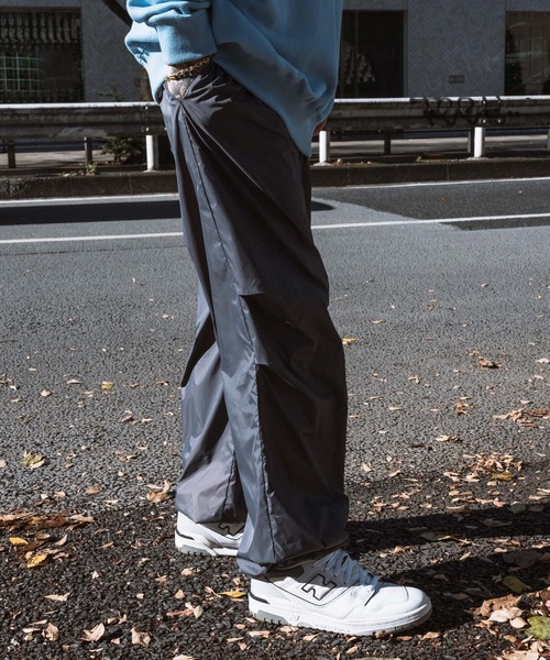 Subciety（サブサエティ）の「TUCK NYLON PANTS（その他パンツ・メンズ・ネイビー/パープル/ブラック/グレー・SMALL/MEDIUM/LARGE/X-LARGE/XX-LARGE）」の14枚目の写真