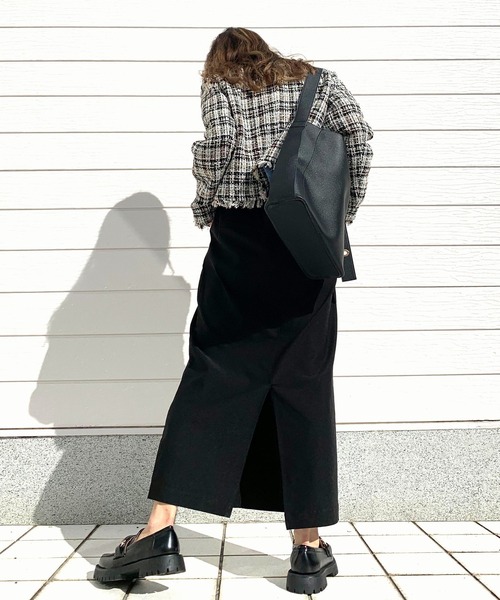 Q(キュー)の「ストレッチタイトスカート(スカート・レディース・スモーキーグリーン系/ブラック・MEDIUM)」の5枚目の写真