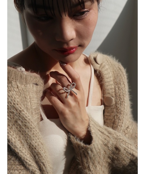 JUMELLE(ジュメロ)の「pearl ribbon ring(リング・レディース・シルバー・FREE)」の16枚目の写真