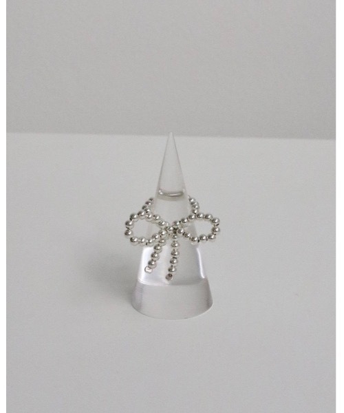 JUMELLE(ジュメロ)の「pearl ribbon ring(リング・レディース・シルバー・FREE)」の12枚目の写真