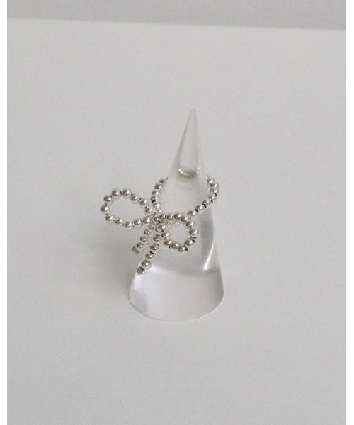 JUMELLE(ジュメロ)の「pearl ribbon ring(リング・レディース・シルバー・FREE)」の13枚目の写真