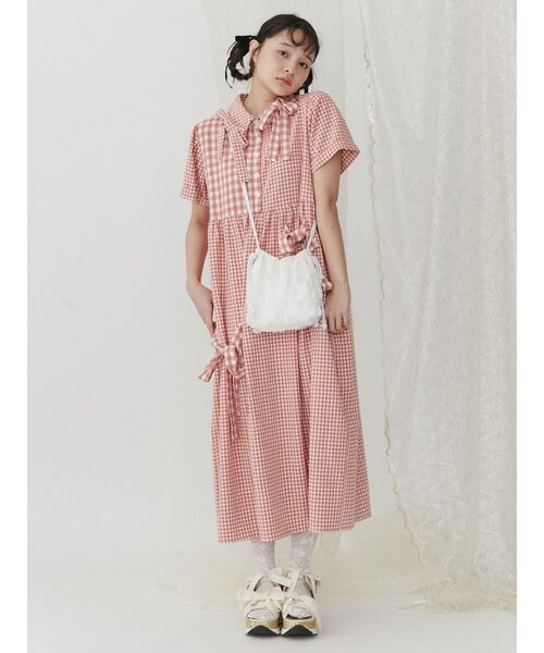 merry jenny（メリージェニー）の「お花咲いたポシェット（ショルダーバッグ・レディース・ブラック/ピンク/オフホワイト・FREE）」の16枚目の写真