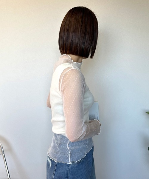 CRB(シーアールビー)の「シアードットロンT(Tシャツ/カットソー・レディース・ベージュ/ブラック/オフホワイト・F)」の6枚目の写真