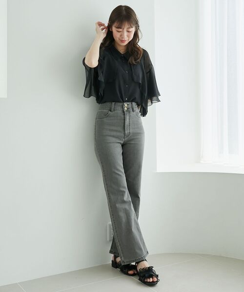 MAJESTIC LEGON(マジェスティックレゴン)の「シアーケープブラウス(シャツ/ブラウス・レディース・グレー/A/ホワイト系その他2/アイボリー/ブラック/ホワイト系その他/グレー系その他・MEDIUM)」の21枚目の写真