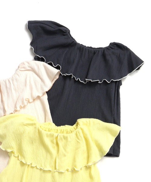 BREEZE（ブリーズ）の「2WAYフリフリトップス（シャツ/ブラウス・キッズ・アイボリー/チャコール/イエロー・80/90/100/110/120/130/140）」の3枚目の写真