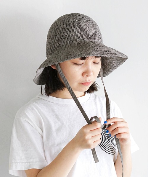 Odds(オッズ)の「odds PLAIN RIBBON HAT オッズ プレーン リボン ストローハット 麦わら帽子 折りたたみ(ハット・レディース・ナチュラル/グレー・FREE)」の4枚目の写真