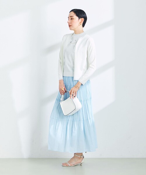 NOLLEY’S Sophi(ノーリーズソフィ)の「《手洗い可能》ラメ配色クルーネックカーディガン(カーディガン/ボレロ・レディース・シルバー/ブラック/ゴールド/サーモンピンク・38/36)」の7枚目の写真