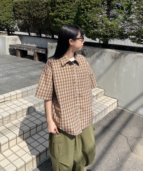 Chillfar（チルファー）の「チェック柄半袖シャツ（シャツ/ブラウス・レディース・ネイビー/ブラウン/ブラック・FREE）」の22枚目の写真