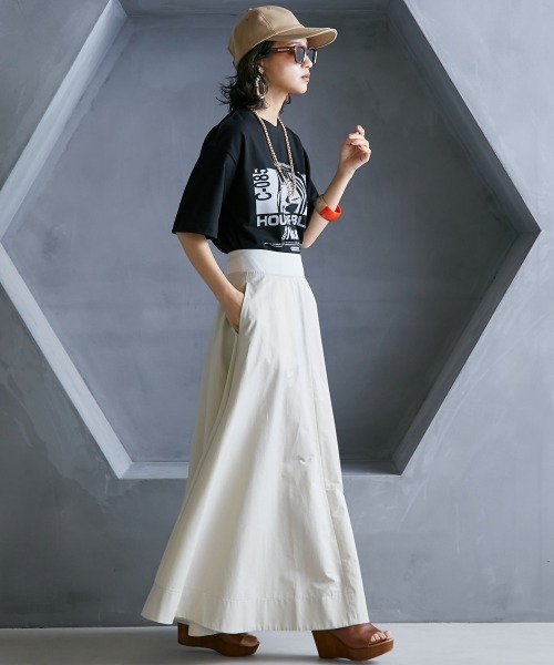 GEVS.(ジェイヴィス)の「 フレアマキシスカート <大きいサイズ有>GEVS.(スカート・レディース・ベージュ/オレンジ/ブラック・LL/L/M/5L/4L/3L)」の17枚目の写真