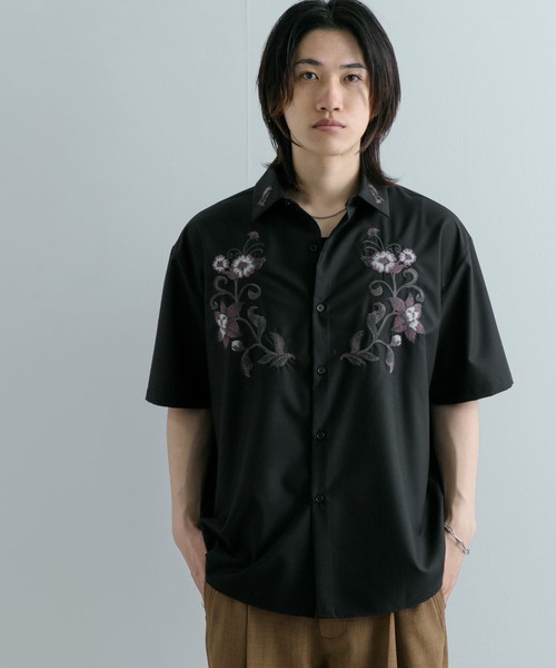 SENSE OF PLACE by URBAN RESEARCH（センスオブプレイスバイアーバンリサーチ）の「ボタニカルシシュウシャツ(5分袖)（シャツ/ブラウス・メンズ・ホワイト/ブラック/グレー・LARGE/MEDIUM）」の17枚目の写真