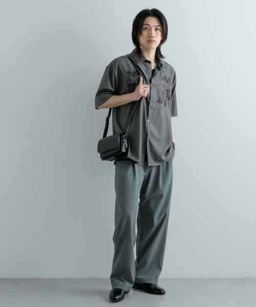 SENSE OF PLACE by URBAN RESEARCH（センスオブプレイスバイアーバンリサーチ）の「ボタニカルシシュウシャツ(5分袖)（シャツ/ブラウス・メンズ・ホワイト/ブラック/グレー・LARGE/MEDIUM）」の9枚目の写真