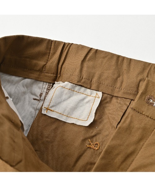 45R（フォーティファイブアール）の「ウェザーストレッチのイージースリムパンツ（スラックス・レディース・ベージュ/ブラウン・MEDIUM/LARGE/SMALL）」の6枚目の写真