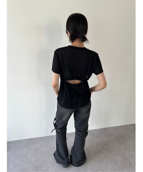 duei（デュイ）の「ウエストスリットデザインTシャツ（Tシャツ/カットソー・レディース・ブラック/オフホワイト・FREE）」の20枚目の写真