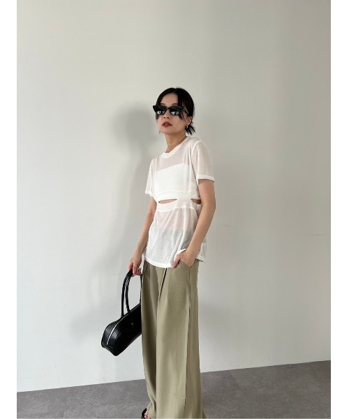 duei（デュイ）の「ウエストスリットデザインTシャツ（Tシャツ/カットソー・レディース・ブラック/オフホワイト・FREE）」の10枚目の写真