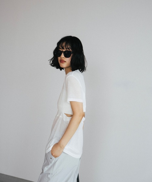 duei（デュイ）の「ウエストスリットデザインTシャツ（Tシャツ/カットソー・レディース・ブラック/オフホワイト・FREE）」の5枚目の写真