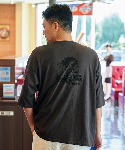 Sunny clouds（サニークラウズ）の「サニークラウズ　アイス好きなＴシャツ〈メンズ〉（Tシャツ/カットソー・メンズ・ホワイト/ブルー/チャコール・LARGE/MEDIUM）」の2枚目の写真