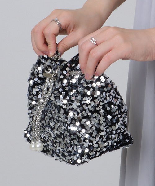 Lace Ladies(レースレディース)の「パール付き スパンコール チェーン 巾着 バッグ(クラッチバッグ・レディース・シルバー/ブラック・FREE)」の12枚目の写真