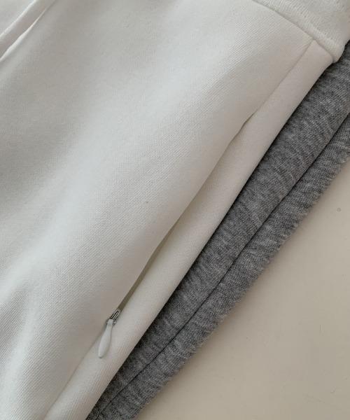 Jasmine Grandiflorum(ジャスミングランディフローラム)の「【Jasmine】スウェットミニスカート(スカート・レディース・ブラック/グレー/ホワイト・MEDIUM/LARGE/SMALL)」の15枚目の写真