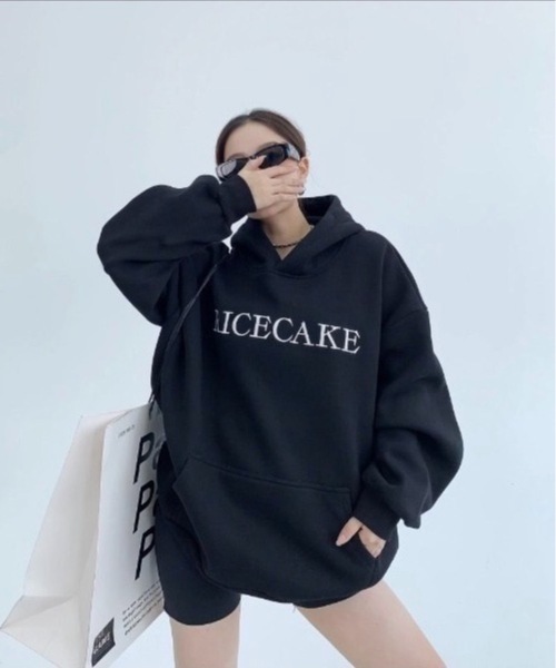 CREARE -LINO-(クレアーレリノ)の「新色追加<ユニセックス商品> フラワー刺繍トップス/フーディー/パーカー(パーカー・レディース・ブラック/グレー/チャコールグレー/ベージュ/オフホワイト・MEDIUM/LARGE/X-LARGE/XX-LARGE)」の20枚目の写真