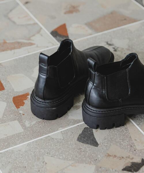 RODE SKO(ロデスコ)の「ショートサイドゴアブーツ(ブーツ・レディース・ブラック/ブラウン系その他・38/39/36/37)」の11枚目の写真