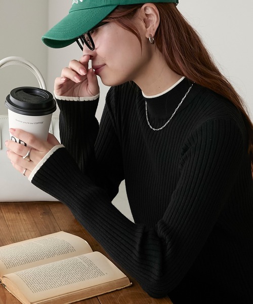 BONLECILL(ボンルシール)の「【至福のカヌレニット】配色パイピングハイネックリブニットプルオーバー(ニット/セーター・レディース・ブラック系1/レッド/アイボリー/ブラック/杢グレー/チャコールグレー/ブラック系その他/ブラウン/ボルドー/グリーン/アイボリー系1/ブラック×ホワイト/ネイビー・M/L)」の2枚目の写真