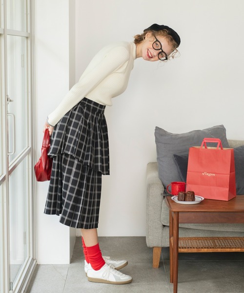 BONLECILL（ボンルシール）の「【至福のカヌレニット】配色パイピングハイネックリブニットプルオーバー（ニット/セーター・レディース・ブラック系1/レッド/アイボリー/ブラック/杢グレー/チャコールグレー/ブラック系その他/ブラウン/ボルドー/グリーン/アイボリー系1/ブラック×ホワイト/ネイビー・M/L）」の22枚目の写真