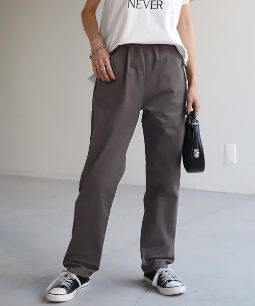 HUG.U(ハグユー)の「進化系テーパードパンツ(チノパンツ・レディース・サンドベージュ/ダークグレー/ブラック/カーキ/ライトベージュ・M(レギュラー丈)/M(トール丈)/L(レギュラー丈)/L(トール丈)/XL(レギュラー丈)/XL(トール丈)/2XL(レギュラー丈)/2XL(トール丈))」の14枚目の写真