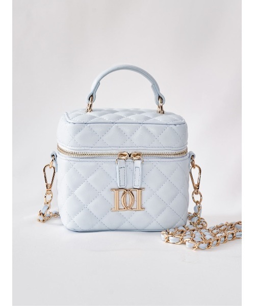 Darich（ダーリッチ）の「キルティングスクエアミニバッグ(ゴールドパーツ)（ハンドバッグ・レディース・ホワイト/ピンク/サックスブルー/ブラック/ベージュ・FREE）」の4枚目の写真