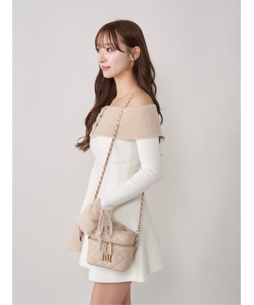 Darich（ダーリッチ）の「キルティングスクエアミニバッグ(ゴールドパーツ)（ハンドバッグ・レディース・ホワイト/ピンク/サックスブルー/ブラック/ベージュ・FREE）」の19枚目の写真