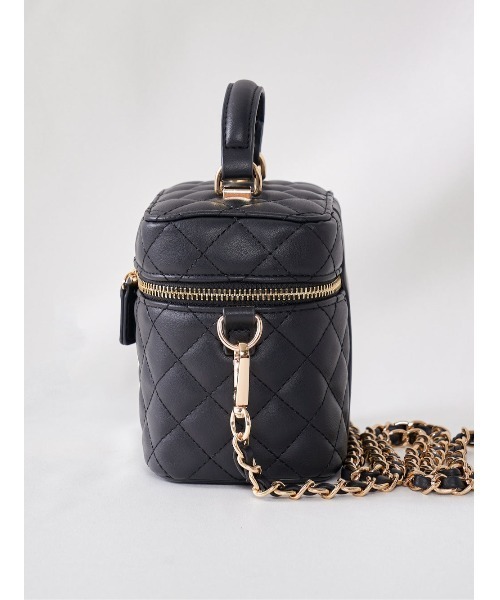 Darich（ダーリッチ）の「キルティングスクエアミニバッグ(ゴールドパーツ)（ハンドバッグ・レディース・ホワイト/ピンク/サックスブルー/ブラック/ベージュ・FREE）」の22枚目の写真