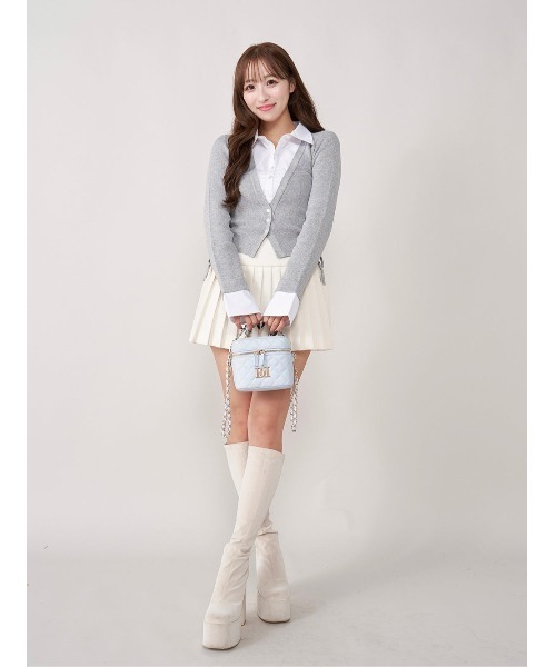 Darich（ダーリッチ）の「キルティングスクエアミニバッグ(ゴールドパーツ)（ハンドバッグ・レディース・ホワイト/ピンク/サックスブルー/ブラック/ベージュ・FREE）」の13枚目の写真