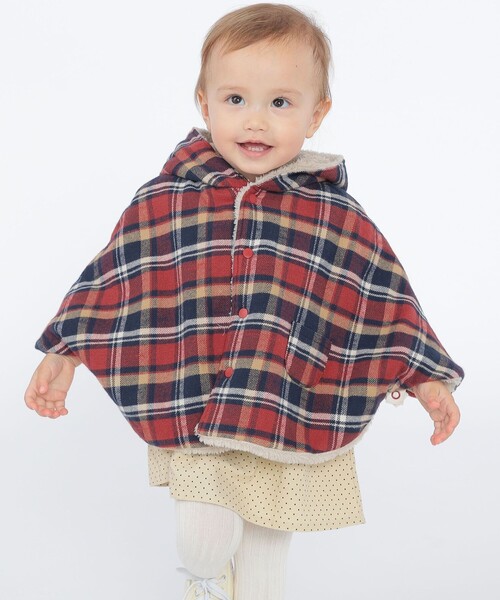 SHIPS(シップス)の「SHIPS KIDS:チェック×ボア リバーシブル マント(ポンチョ・キッズ・レッド/グリーン・ONE SIZE)」の2枚目の写真