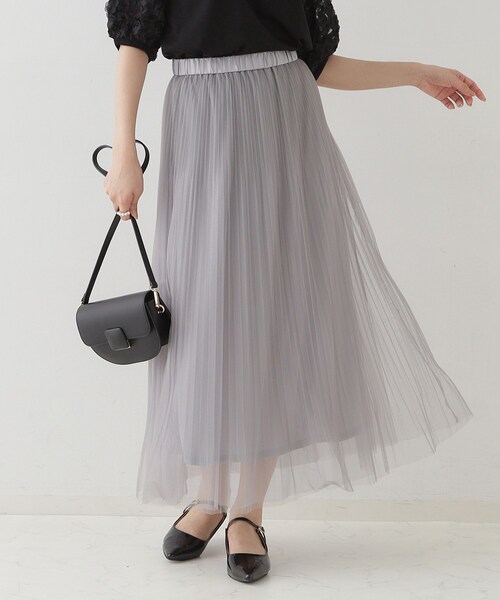 couture brooch(クチュールブローチ)の「シャイニーチュールプリーツスカート(スカート・レディース・グレー/ベージュ・36/38/40/42)」の1枚目の写真