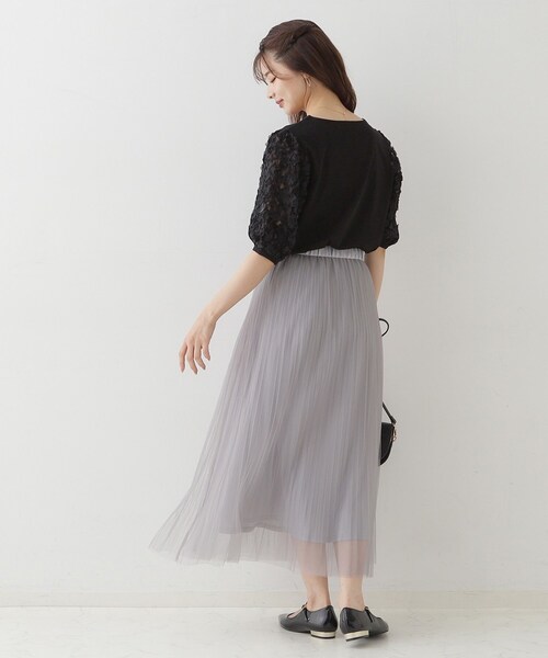 couture brooch(クチュールブローチ)の「シャイニーチュールプリーツスカート(スカート・レディース・グレー/ベージュ・36/38/40/42)」の15枚目の写真