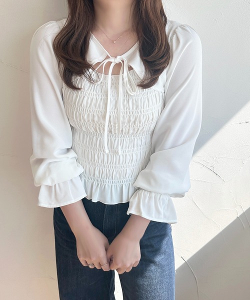 apres jour(アプレジュール)の「キャンディースリーブフロントオープンシャーリングブラウス【ZOZOTOWN限定アイテム】(シャツ/ブラウス・レディース・ホワイト/グレー/ブラック・X-LARGE/フリー)」の4枚目の写真