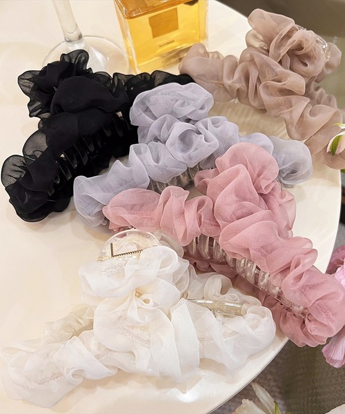 BAYBLO（ベイブロ）の「(SB)オーガンジー シュシュ バンス ヘアクリップ（バレッタ/ヘアクリップ・レディース・グレー/グレイッシュベージュ/ブラック/アイボリー・ONE SIZE）」の10枚目の写真