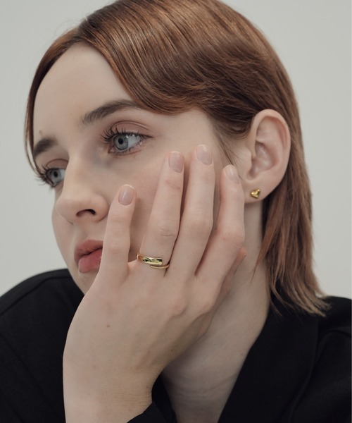 LENERA（レネラ）の「デザインリング ダブルライン ゴールド シルバー（リング・レディース・シルバー/ゴールド・8号）」の4枚目の写真