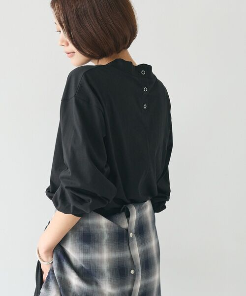 CRAFT STANDARD BOUTIQUE(クラフトスタンダードブティック)の「モックネックリングドット長袖プルオーバー(Tシャツ/カットソー・レディース・ブラック/チャコールグレー/オレンジ/ホワイト・FREE)」の3枚目の写真