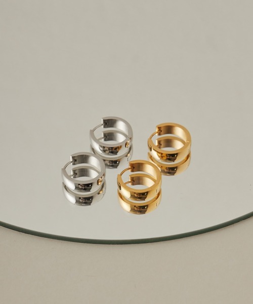 ciite' surgical stainless(シーテサージカルステンレス)の「【 金属アレルギー対応 】 シンプルフープピアス サージカルステンレス (両耳用)(ピアス(両耳用)・レディース・ゴールド/シルバー・FREE)」の9枚目の写真