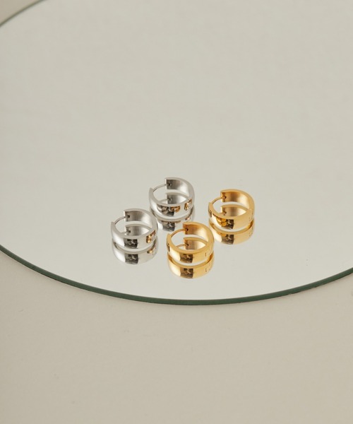 ciite' surgical stainless(シーテサージカルステンレス)の「【 金属アレルギー対応 】 シンプルフープピアス サージカルステンレス (両耳用)(ピアス(両耳用)・レディース・ゴールド/シルバー・FREE)」の5枚目の写真