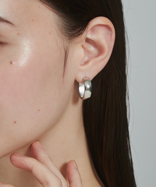 ciite' surgical stainless(シーテサージカルステンレス)の「【 金属アレルギー対応 】 シンプルフープピアス サージカルステンレス (両耳用)(ピアス(両耳用)・レディース・ゴールド/シルバー・FREE)」の18枚目の写真