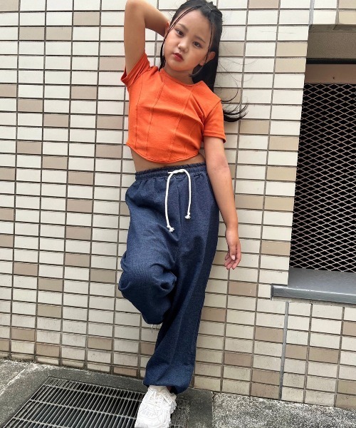 M556 150センチ　エイプ　デニム風　スウェットパンツ セール】デニム風ルーズシルエットパンツ（スウェットパンツ
