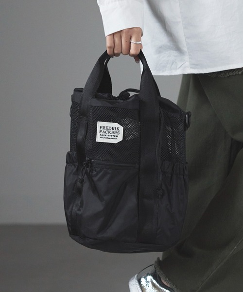 FREDRIK PACKERS(フレドリックパッカーズ)の「【FREDRIK PACKERS】≪別注≫COLUMN TOTE ショルダーバッグ/手提げトート/巾着(ショルダーバッグ・レディース・レオパード/ブラック/ベージュ/ブラック系1/ブラック系2/ブラック系その他3・FREE)」の2枚目の写真