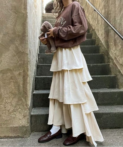 merrylatte(メリーラテ)の「イレヘムティアードスカート(スカート・レディース・ホワイト/ベージュ・FREE)」の2枚目の写真